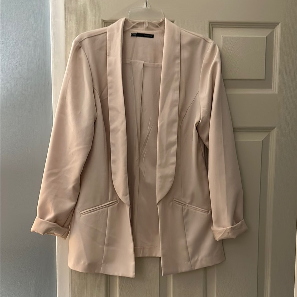 Women’s Slim Fit Blush Blazer